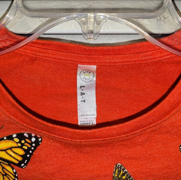 Live and Tell L•A•T Apparel Girl's Youth Small Butterfly Tshirt Top Orange AMOS - Picture 8 of 9